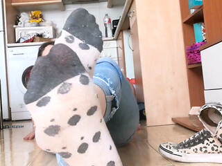 Smell my stinky feet