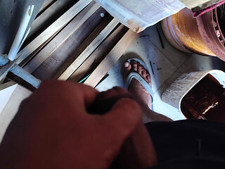 A boy came into the house and made a love affair with Kamvali