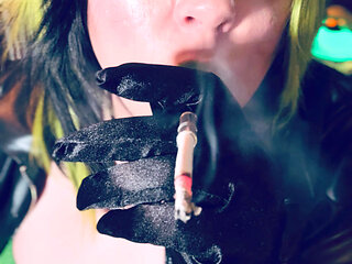 This Siren Wants You To Smoke With Her - Tina Snua Loves Smoking For Men!