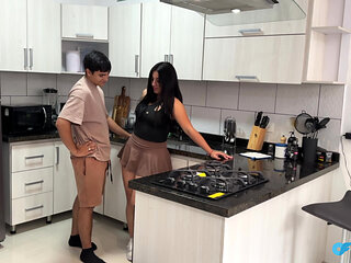 Delicious white ass was resting in my kitchen and I cum in the