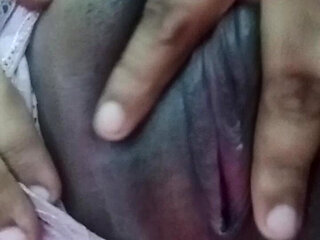 Husband & Wife Boobs Preesing & Pussy Fingering Video