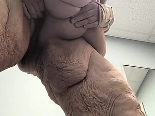 Horny Hairy Pussy Standing on the Floor Cums Landing