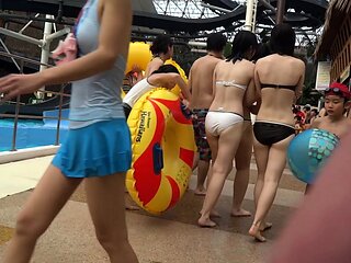 Beauty amateur teens group sex