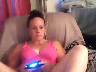 Cute & Sexy Gamer Girl Plays Fortnite While Fantasizing About Hot Men