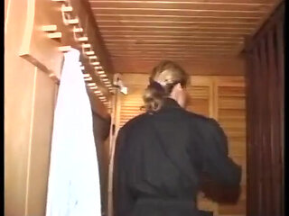 German Slut Got Her Tight Anal Hole Penetrated