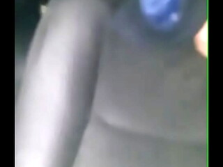O Uber gozou gostoso no carro.