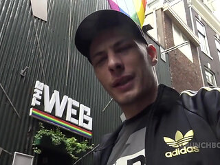 The French slut Phili Wnats used raw by XXL cock