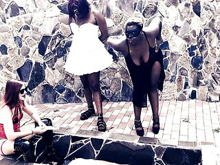 Your mouth is SPITTING HOLE - Zeida, Praline, Imani, Zara