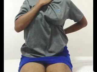 Hellow i'm  sexy women. This is my sexy style.