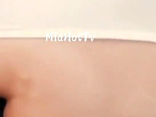 I Was Made Love by My Teacher in Summer Vacation