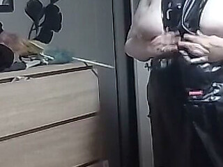 Black Lacquer Apron