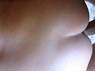 Cuming on the ass of a Tinder Slut