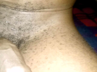 Night feeling moaning
