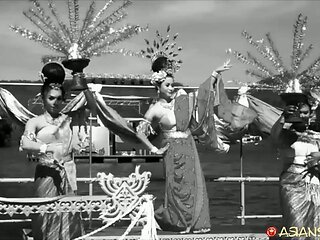 Sexy Tequilla Returns