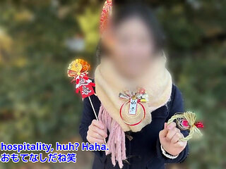 New Year's Sex at a Close Female Friend's House. Having Sex in Bed with a Cheerful and Fun Female Friend(#400)