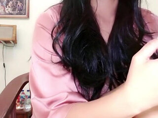 Naughty Girl Video Call Sex Masturbate Using Vibrator