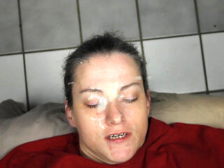 Dirty Dees This Girl Loves Cum on Her Face