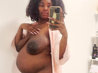 This Bellys Getting Bigger