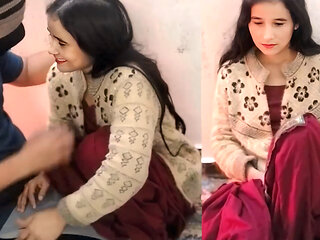 Desi aunty ko bur chod diya