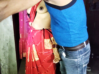 Hot Indian Desi Bhabhi Romance in Saree