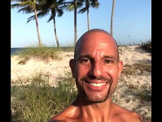 BEACH DAY