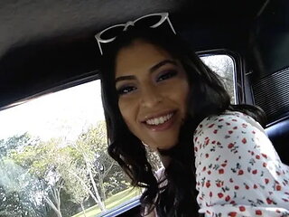 Met Latina Babe from Parking Lot, gets Fucked in My Mustang '67