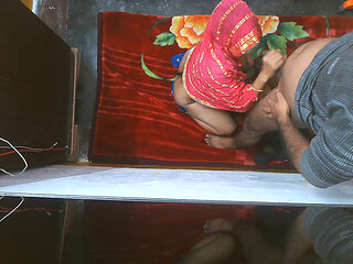 Sexy Milky Maid's Fuck