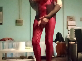 TRANSGRESSIVE TRANSVESTITE