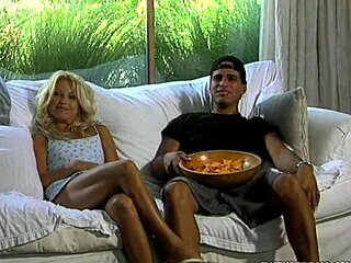 Blonde Euro babe sucks a hardcore dick