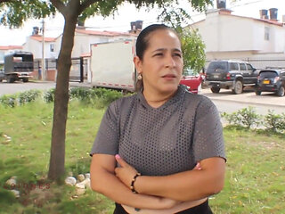 I Bribe My Stepsister with a Fuck, in Exchange for Not Saying That Men Enter the Apartment