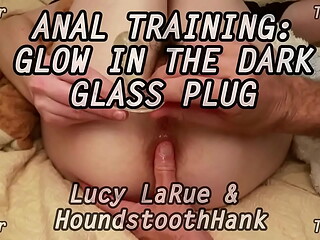 Anal Training: Glow in the Dark Glass Plug