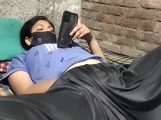 Desi Village Girl Masterbating When She Watching Video