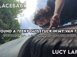 &quot_I Found a Teeny Guy Stuck in My Van Tire&quot_