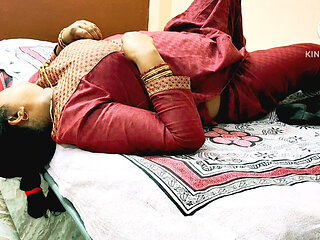 Gym Bhabhi's Masturbation in Hindi