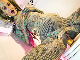 Alternative Tattoo Model Solo Piss Action