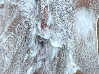 Shaving a Pussy with a Trimmer and a Razor! Closeup!