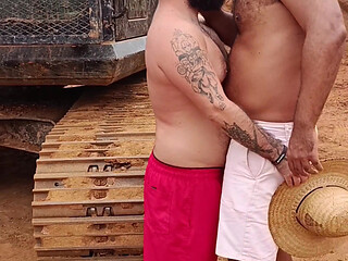 Bearded Uncle Being Fucked by Z Agroboy in Passio in the Countryside