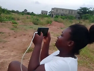 A trip from Abuja to lagos, couples play in the road