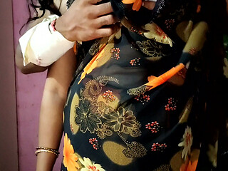 Saadi utha ke bhabhi ko chod diya