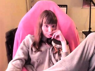 Amateur webcam slut creampie masturbate