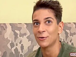 Awesome Shorthair Girl Suck And Fuck In Front Her Boyfriend