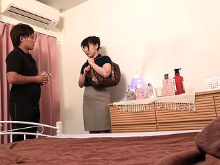 Hot Asian Celebrity Wife Gets Oiled Massage - Bikini Rubbing & Sweating in Parlor