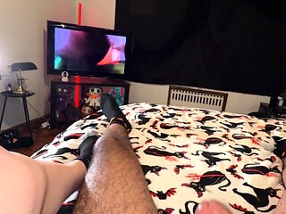 Real amateur girlfriend pov handjob and cumshot