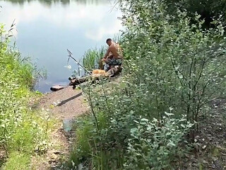 Teen Seduced a Married Fisherman and Fucked Him on the Lake