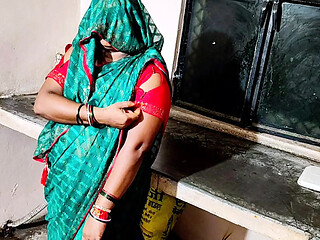Desi bhabhi fuking hindi audio