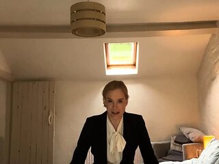 Cumshot amateur MILF suck and jerks dude in the bedroom