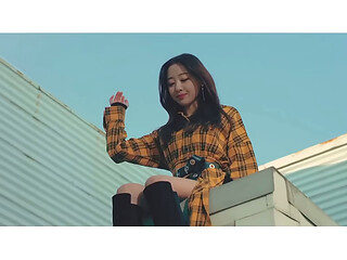 LOONA(YVES) - NEW (ALTERNATIVE ENDING)