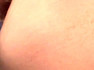 Squirting While Anal Fist