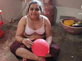 Indian Desi bhabhi fuking neighbour boy's