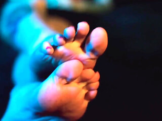 Foot Worship, Dirty Talk & Anal with Toy